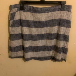 Grey vintage plaid skirt